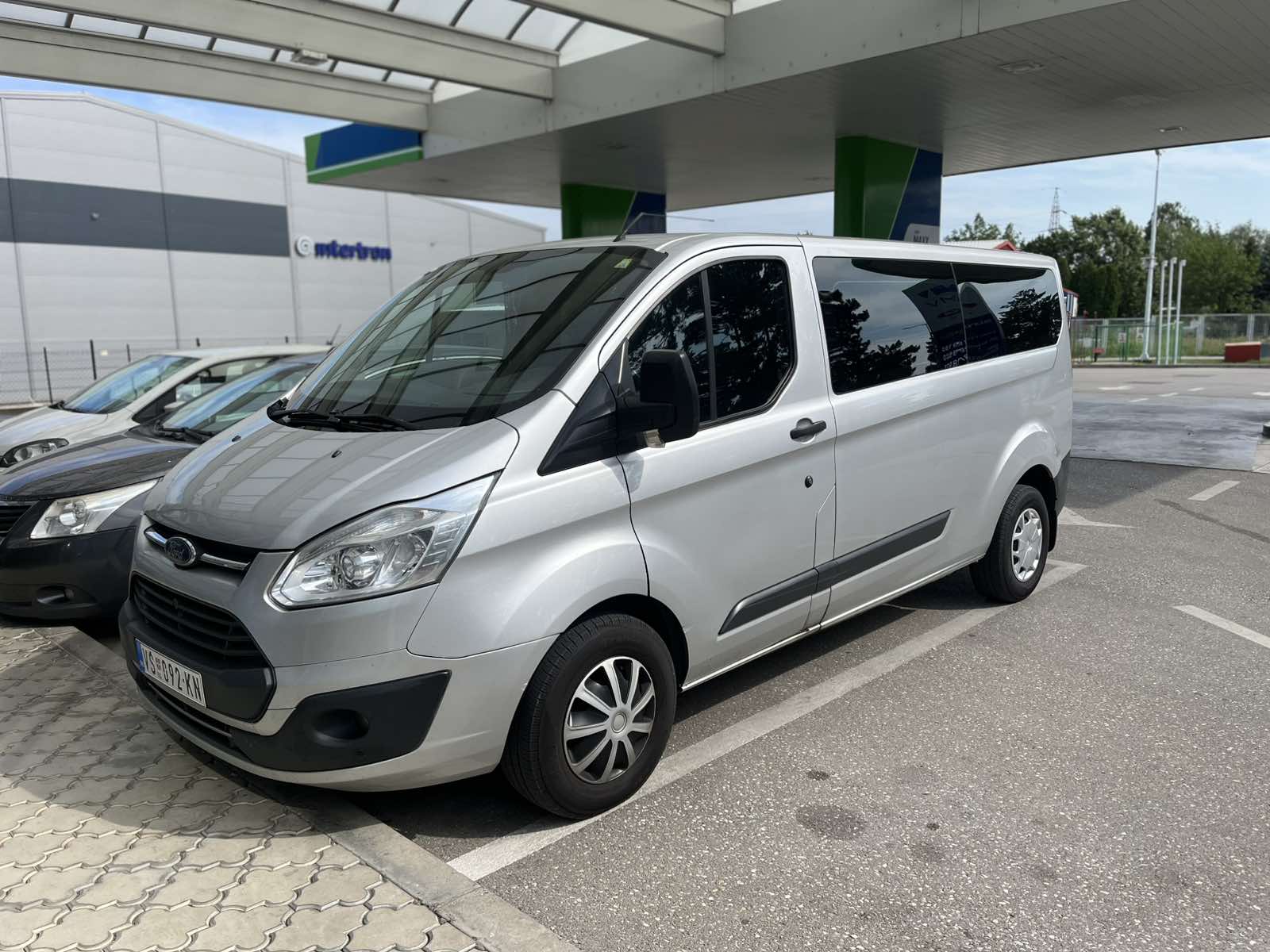 Ford Custom 2017 - rent a car Vršac Sinđa
